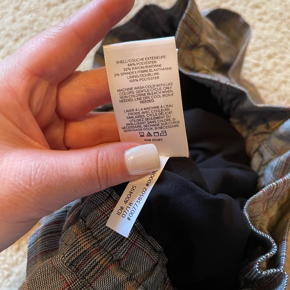 *NWT* Express midi plaid skirt - Picture 7 of 8